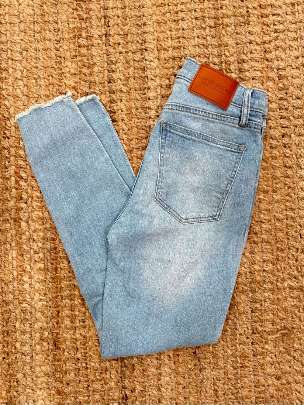 Lucky Brand High Rise Light Blue Raw Hem Skinny Ankle Crop Jeans